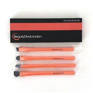 NWT Beauty Diva London Diva Eye Brush Set